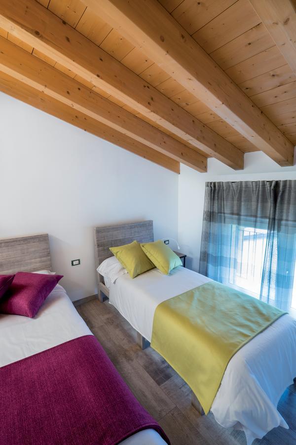 Agriturismo Camisi Qh Cambiago Eksteriør billede